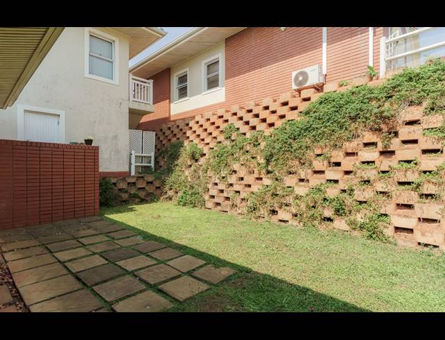 4 BEDROOM SIMPLEX FOR SALE IN KINDLEWOOD ESTATE